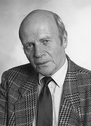 <span class="mw-page-title-main">John W. N. Watkins</span> Philosopher and professor (1924–1999)