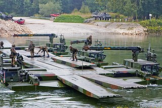 <span class="mw-page-title-main">M3 Amphibious Rig</span> Amphibious Bridging Vehicle