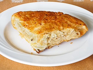 <span class="mw-page-title-main">Börek</span> Stuffed phyllo pastry