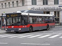 MAN NL 243 LPG lavgulvbuss i Wien, tankene flyttes opp på taket