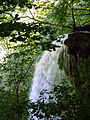 Absturz des Wasserfalls über die Tuffnase