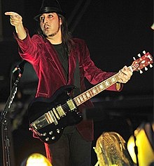 Daron Malakian v roce 2011