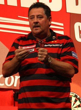 <span class="mw-page-title-main">Dennis Priestley</span> English darts player