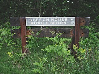 <span class="mw-page-title-main">Speech House Road railway station</span> Former railway station in England