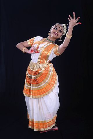 <i>Mohiniyattam</i> Classical dance of India