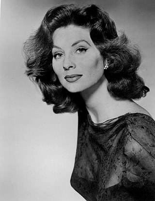 <span class="mw-page-title-main">Suzy Parker</span> American model and actress (1932–2003)