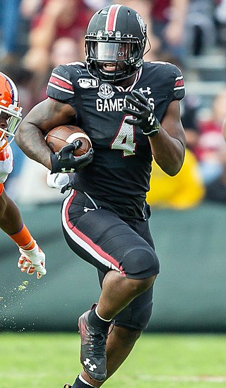 <span class="mw-page-title-main">Tavien Feaster</span> American football player (born 1997)