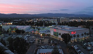 <span class="mw-page-title-main">The Promenade (shopping mall)</span> Shopping mall in California, U.S.