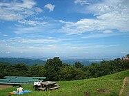 陣馬山から東京方面の景色