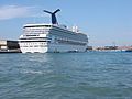 Carnival Freedom dans le port de Venise