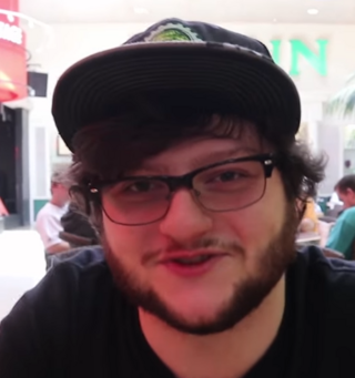 <span class="mw-page-title-main">SkyDoesMinecraft</span> American YouTuber (born 1993)