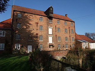 <span class="mw-page-title-main">Fiskerton, Nottinghamshire</span> Human settlement in England