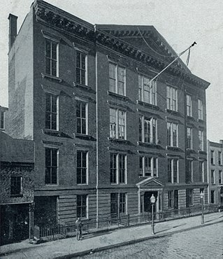 <span class="mw-page-title-main">Grammar School No. 35</span> Public school in New York City