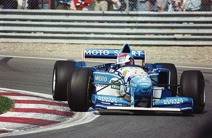 Johnny Herbert in die Benetton B195 tydens die 1995 Kanadese Grand Prix in Montreal.