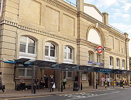 Het stationsgebouw