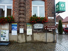 Borne Michelin à l'office du tourisme d'Heuvelland à Kemmel.