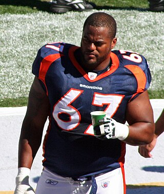 <span class="mw-page-title-main">D'Anthony Batiste</span> American football player and coach (born 1982)