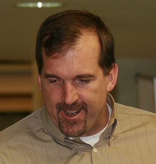 <span class="mw-page-title-main">Bill Wennington</span> Canadian basketball player