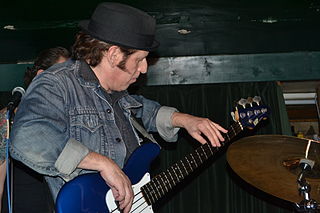 <span class="mw-page-title-main">Kenny Aaronson</span> American bass guitar player