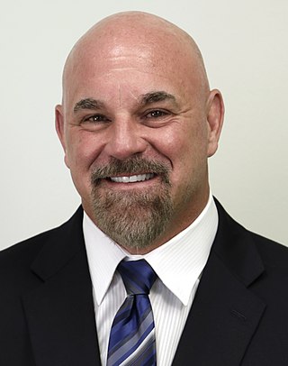 <span class="mw-page-title-main">Sean Kugler</span> Former American football player and coach (born 1966)