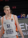 Thumbnail for File:Tryggvi Hlinason 51 Valencia Basket EuroLeague 20180201 (2).jpg