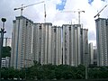 重建中的牛頭角上邨新廈，圖中為牛頭角上邨第二期（2007年8月）