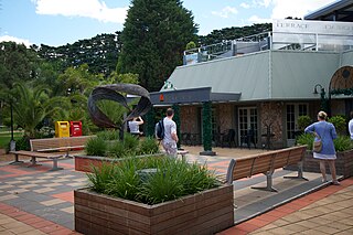 <span class="mw-page-title-main">Erinsborough</span> Fictional location from the Australian soap opera Neighbours