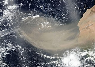 <span class="mw-page-title-main">Saharan air layer</span> Hot, dry and sometimes dust-laden atmospheric layer