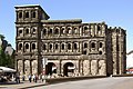 D Innestadtsite vo dr röömische Porta Nigra.