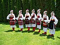 Costume féminin de la vallée du Vardar.