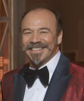 <span class="mw-page-title-main">Danny Burstein</span> American actor (born 1964)