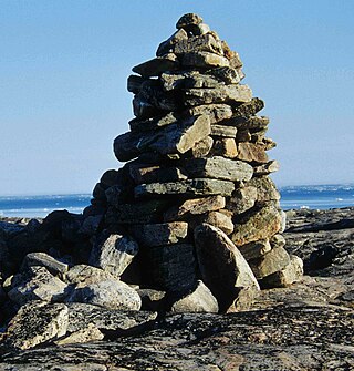 <span class="mw-page-title-main">Inuksuk</span> Inuit built stone landmark or cairn