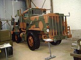 דגם "Oshkosh M911"