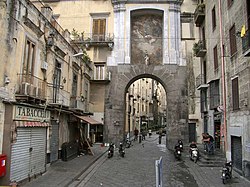 Porta San Gennaro