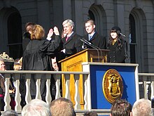 Governor Snyder takes the oath from Michigan Supreme Court Chief Justice Marilyn Kelly MIGovernorSnyder2011Oath.JPG