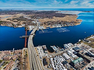 <span class="mw-page-title-main">Merrimack River</span> River in New Hampshire and Massachusetts, United States