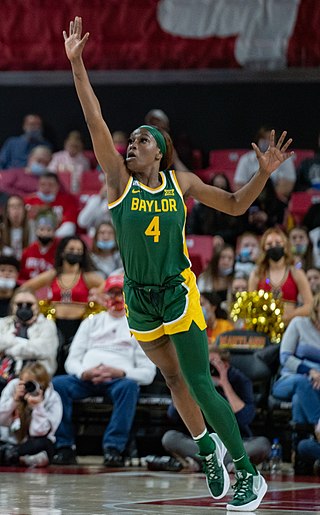 <span class="mw-page-title-main">Queen Egbo</span> American basketball player (born 2000)