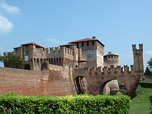 Rocca ovest.JPG