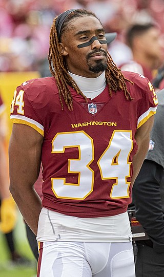 <span class="mw-page-title-main">Darryl Roberts (American football)</span> American football player (born 1990)