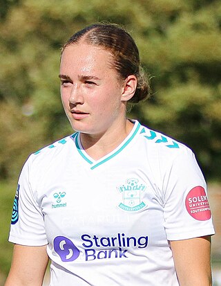 <span class="mw-page-title-main">Lucia Kendall</span> English footballer