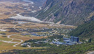 Hermitage Hotel complex (bottom right) and Mt Cook Village.