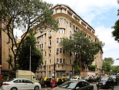 Bâtiment Art Déco sur la rue Shahid Bhagat Singh Road, dans le quartier de Colaba.