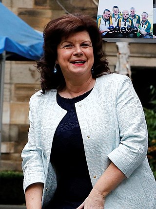 <span class="mw-page-title-main">Elaine C. Smith</span> Scottish actor/ singer/ performer.