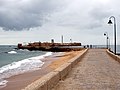 Cádiz - Atlantik Okyanusu uzerinde mendirek ucu Castello di San Sebastian.