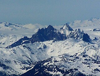 <span class="mw-page-title-main">Mount Cayley</span> Mountains in British Columbia