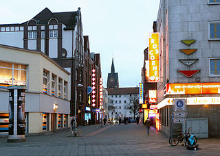 <span class="mw-page-title-main">Reitwallstraße</span> Street in Hanover, Germany