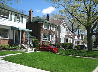 <span class="mw-page-title-main">Birch Cliff</span> Neighbourhood in Toronto, Ontario, Canada