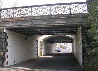 <span class="mw-page-title-main">Cleckheaton Central railway station</span> Disused railway station in West Yorkshire, England