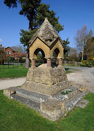 <span class="mw-page-title-main">Dumbleton</span> Village in Gloucestershire, England