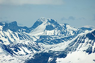 <span class="mw-page-title-main">Galdhøpiggen</span> Mountain in Innlandet, Norway